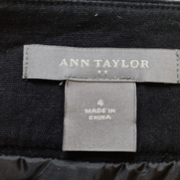 Ann Taylor Whimsical Embroidered Skirt! - Picture 3 of 3